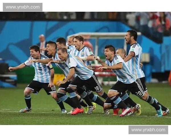 以阿根廷再夺世界杯桂冠为核心探寻团队精神与足球艺术完美融合之道