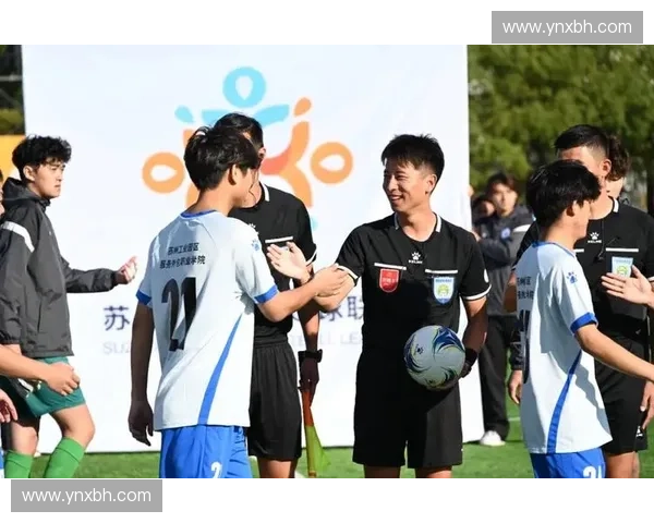 大学生足球联赛超级组精彩纷呈 引领校园足球新风潮